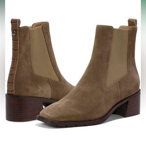 Donald Pliner FLOWER Bootie In Biscotti NWT